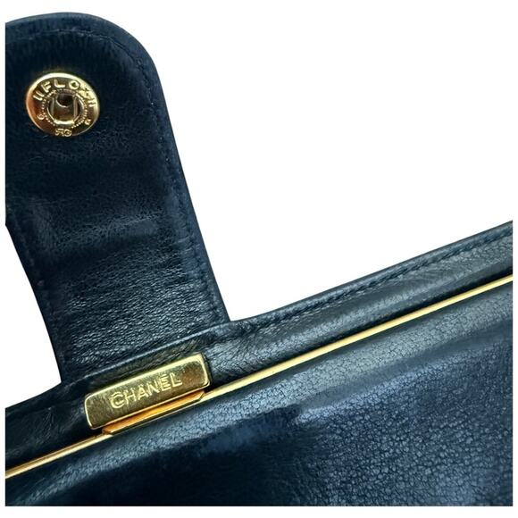 CHANEL Red and Black Vintage Wallet Bundle - Picture 7 of 16